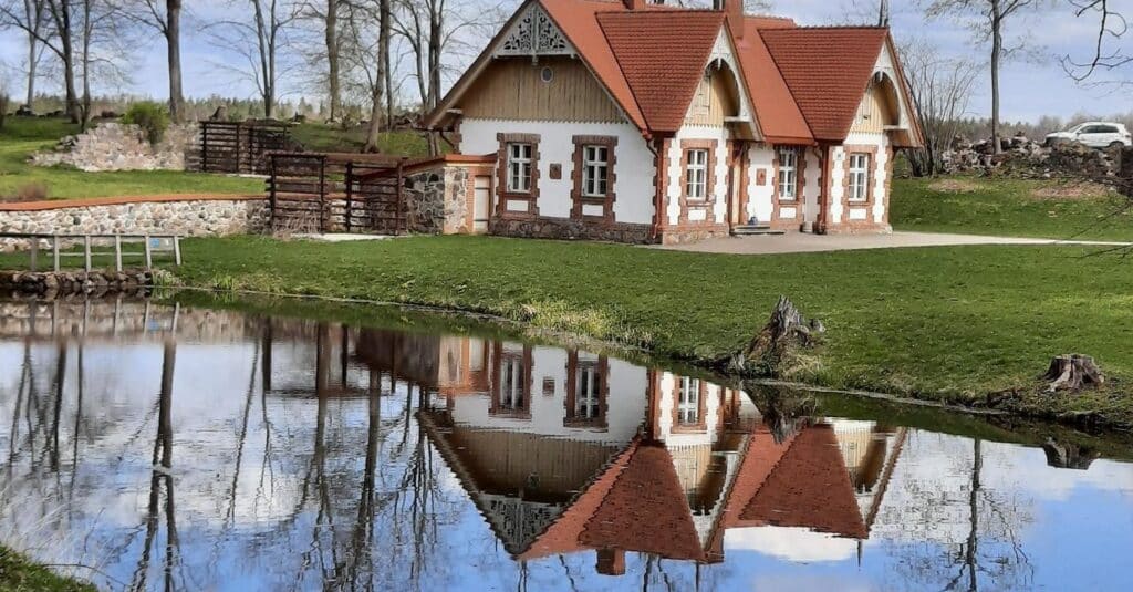 luke-moisa-karnerimaja-luke-manor-visit-elva-visit-tartu-visit-estonia