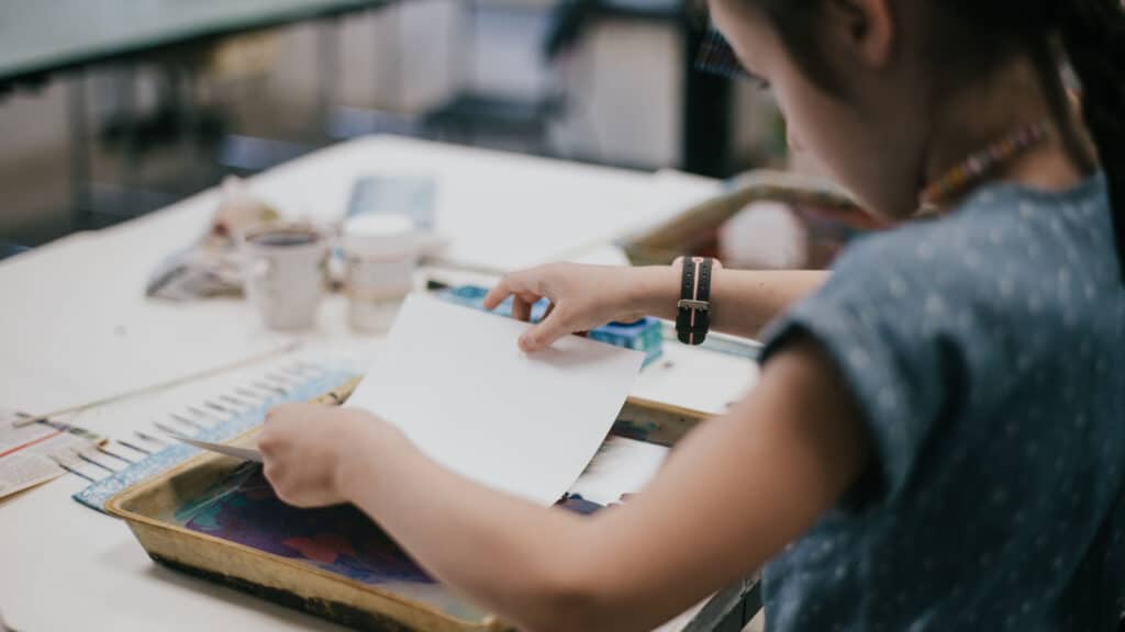 marmoreerimise-tootuba-typas-005-visit-estonia