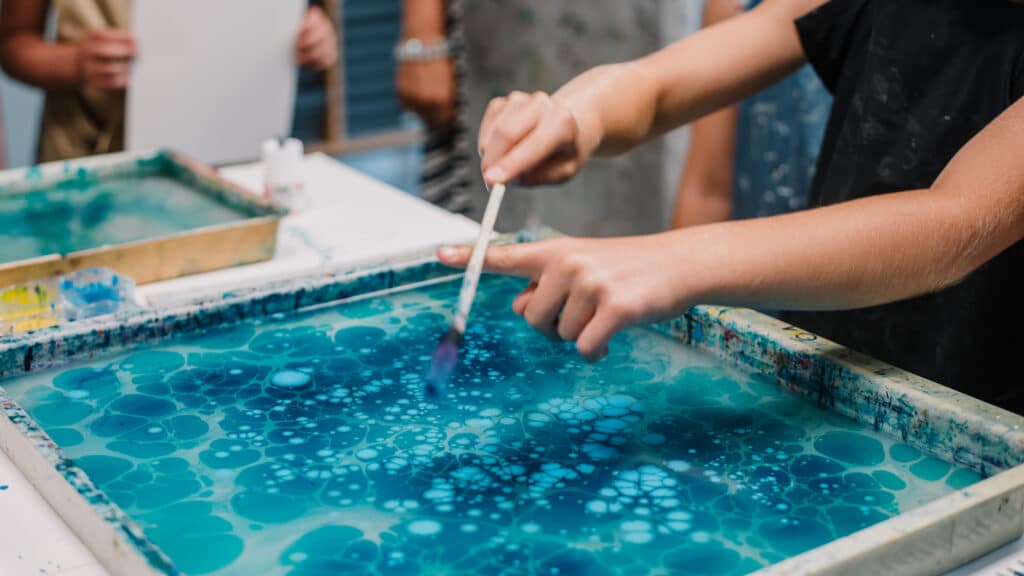 marmoreerimise-tootuba-typas-007-visit-estonia