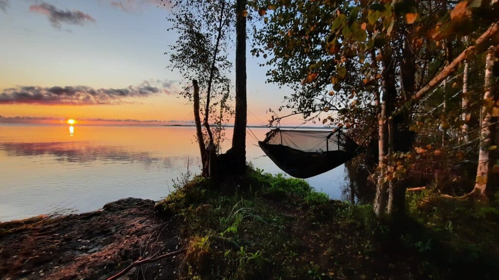 Staying in a hanging tent by Peipsi