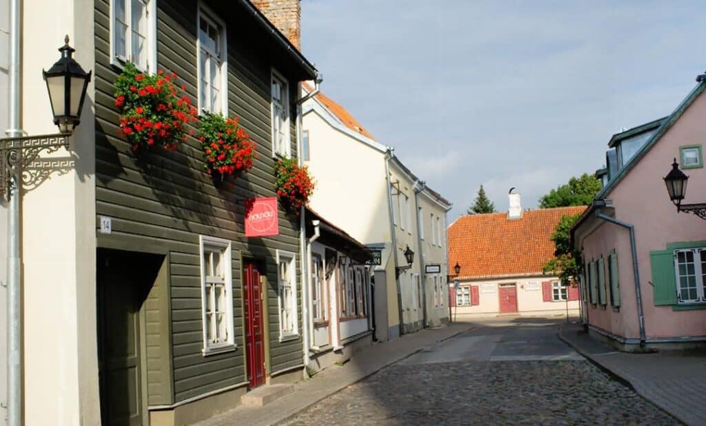 nounou-gallery-visit-estonia_0