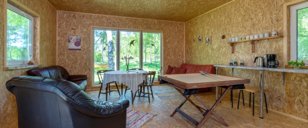 peipsi-caravan-visit-onion-route-lake-peipus-visit-tartu-visit-estonia-puhkeruum