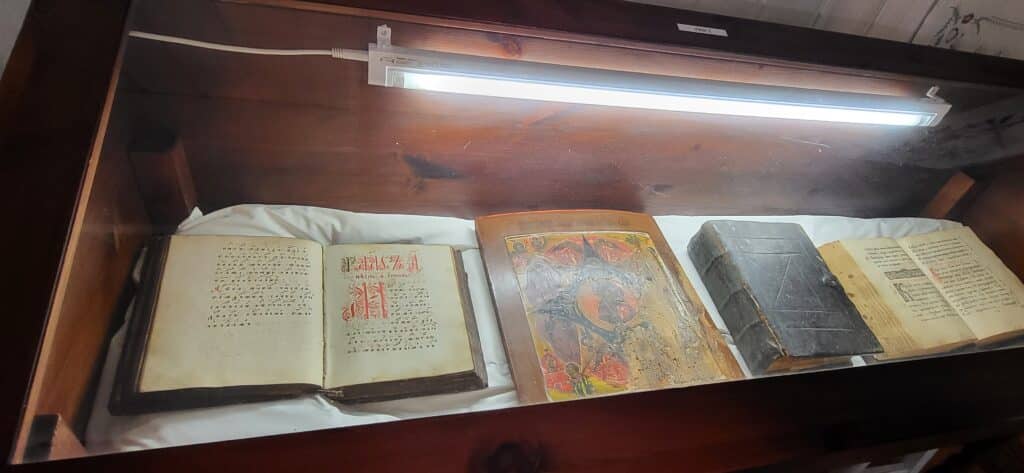 piirissaare-vanausuliste-maja-muuseum-014-visit-estonia