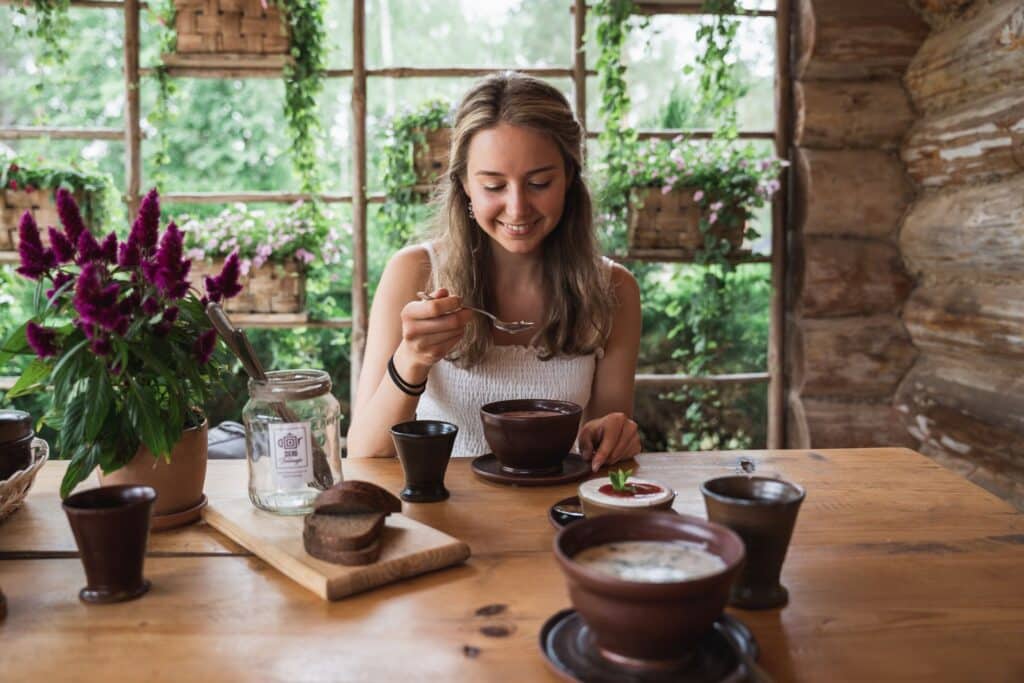 ringreis-giidiga-seto-kultuuri-parlid-004-visit-estonia