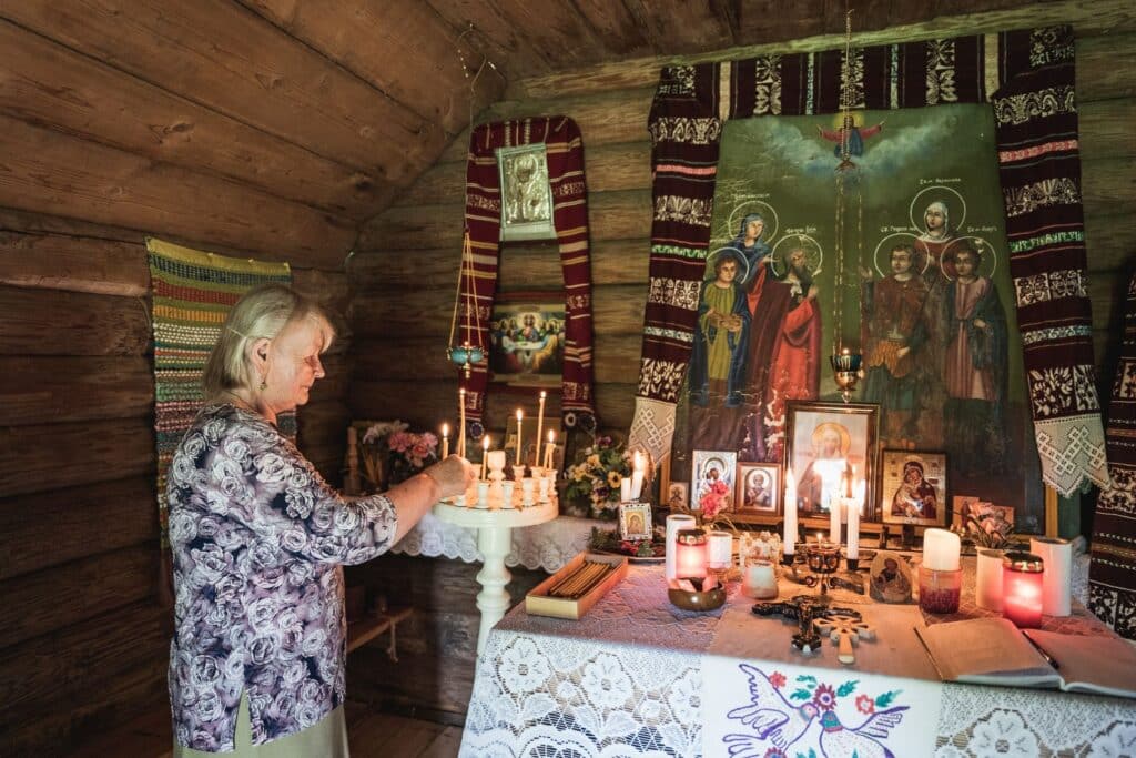 ringreis-giidiga-seto-kultuuri-parlid-006-visit-estonia