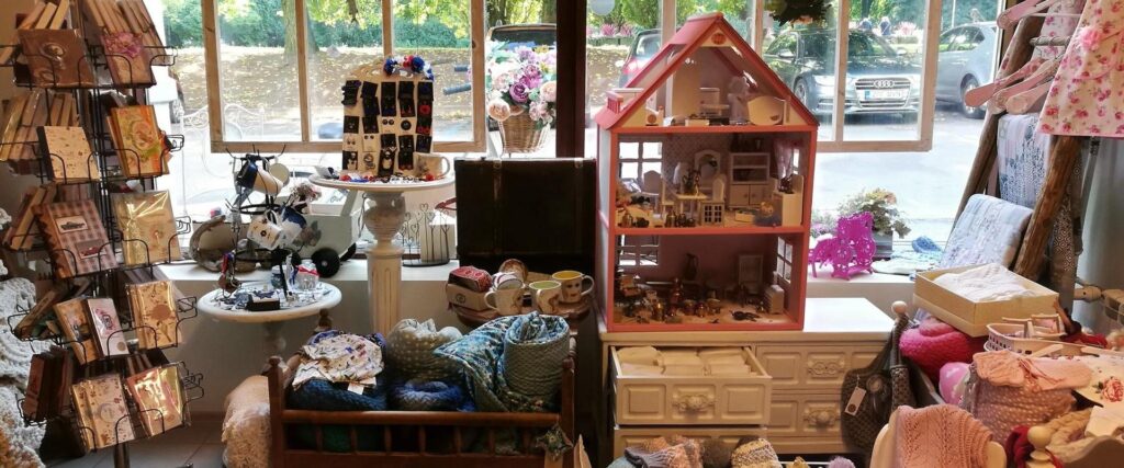 roosiait-estonian-handycraft-shop-gift-shop-visit-tartu-visit-estonia-5