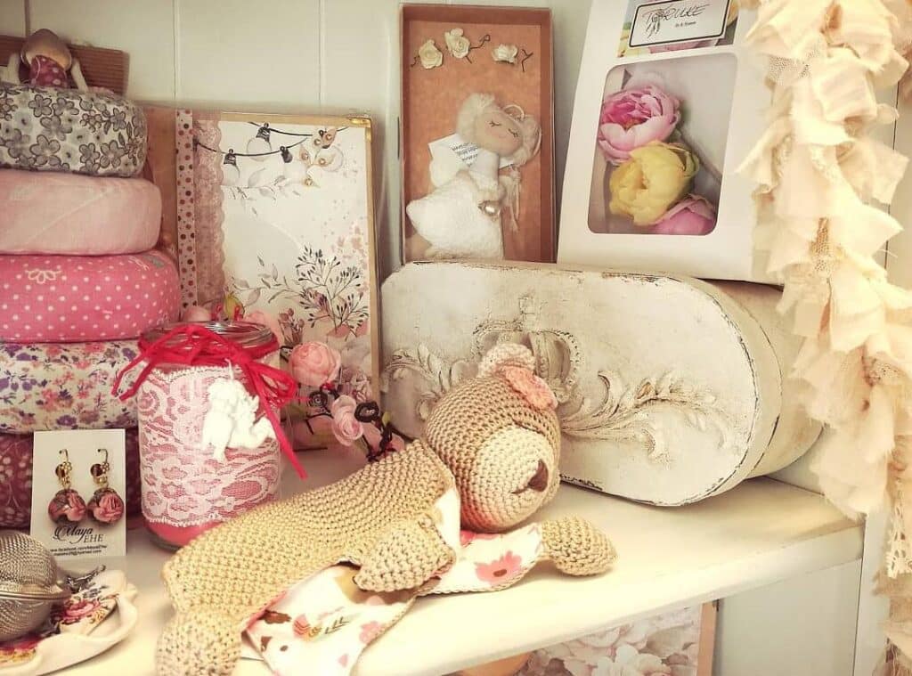 roosiait-estonian-handycraft-shop-gift-shop-visit-tartu-visit-estonia-8