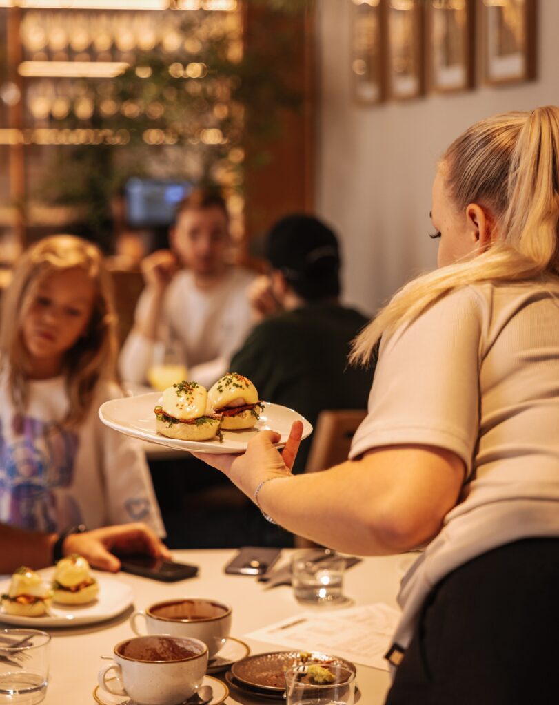 sinimandria-001-visit-estonia