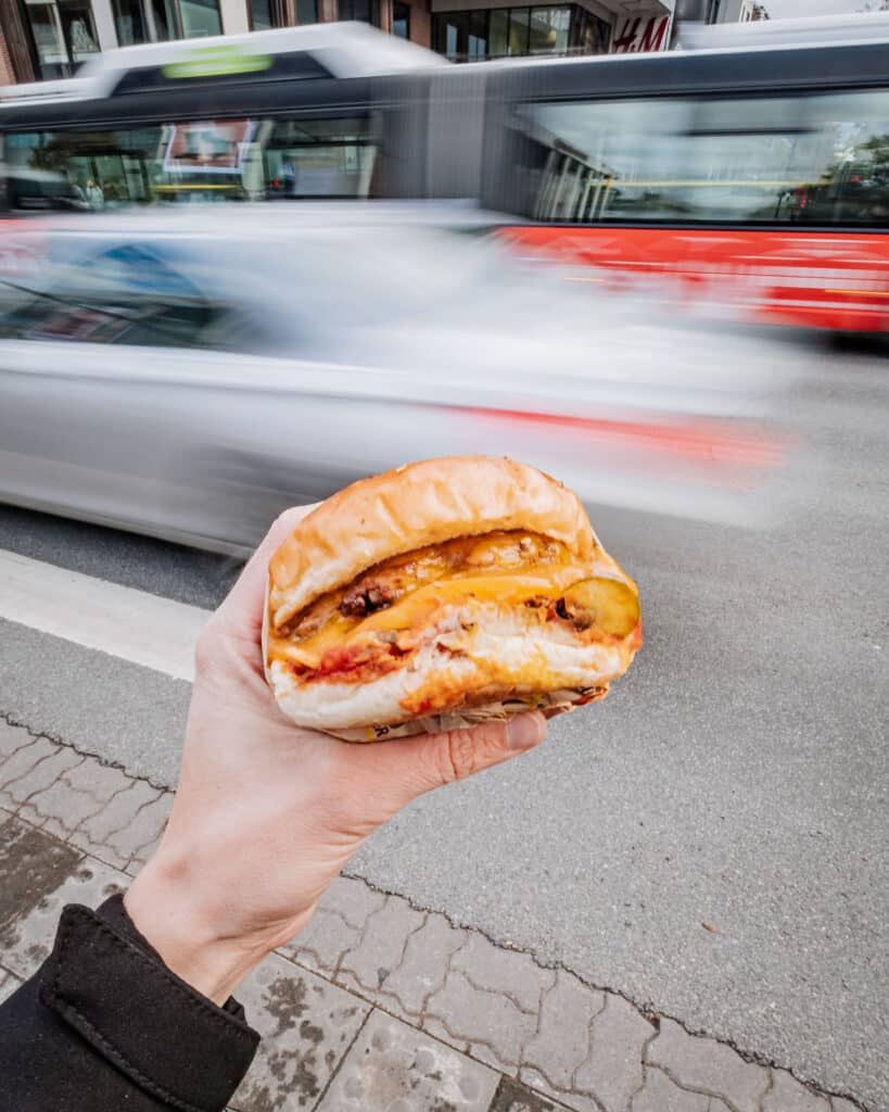 smash-stiilis-kasitooburgerid-004-visit-estonia