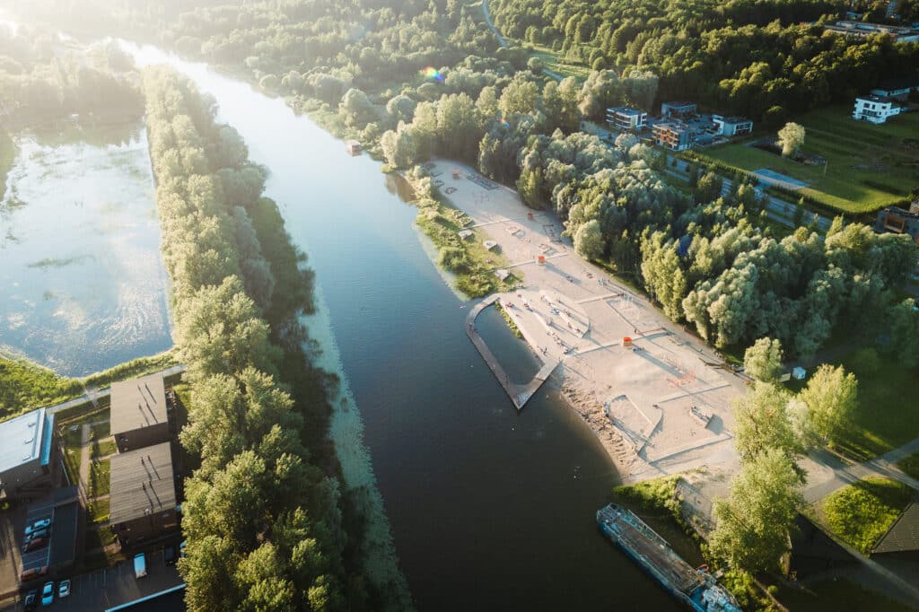 Edited with Lens Distortions v6.5.1