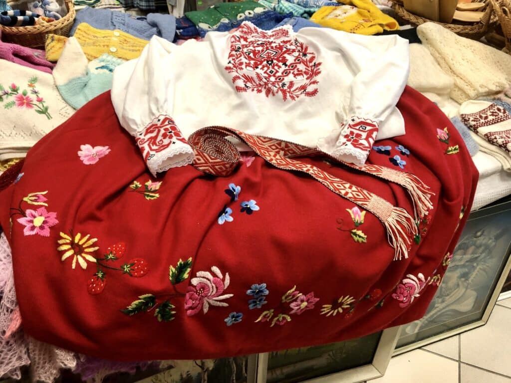 tartu-kasitoopood-varalaegas-010-visit-estonia