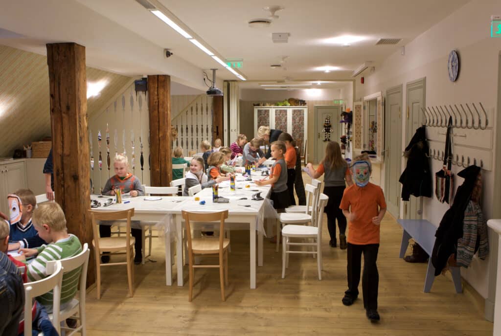 TRT : 	MANGUASJAMUUSEUM, TEATRI KODU; TARTU , 20OCT09



AL/FOTO ALDO LUUD