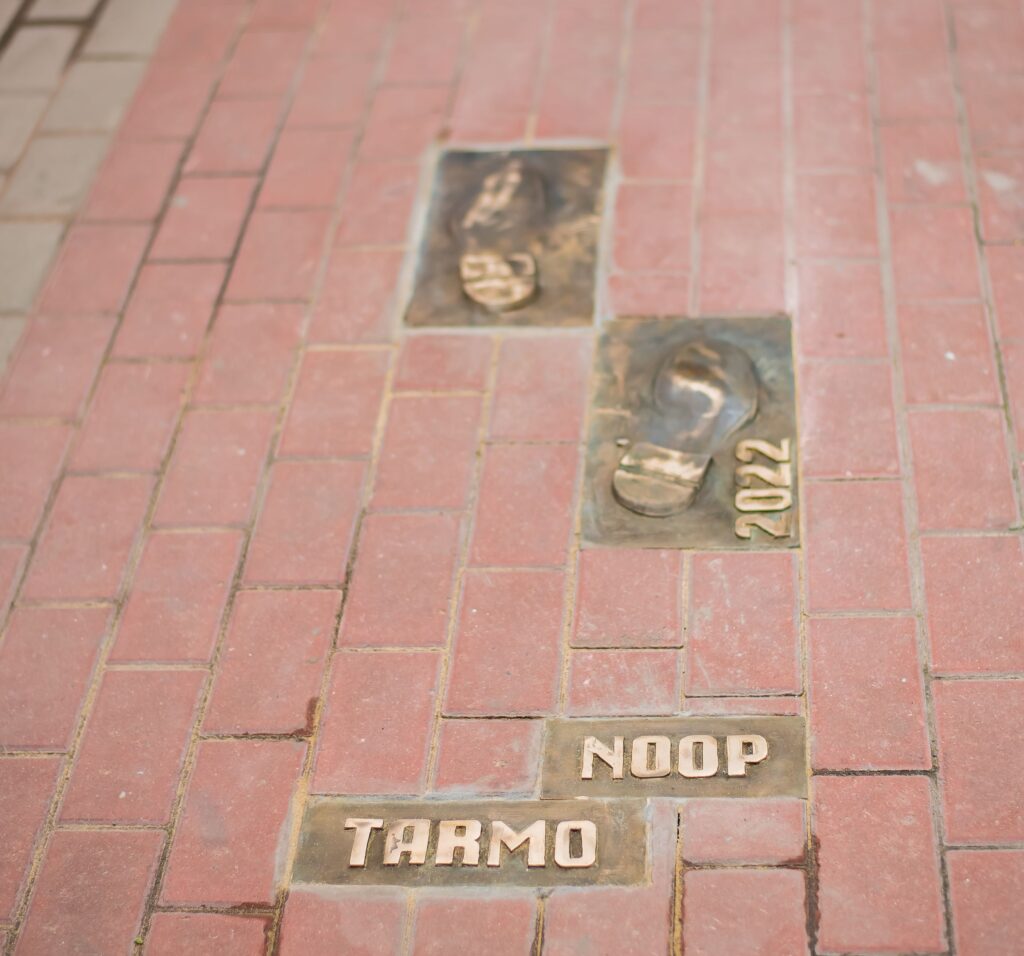 tartu-teerajajate-allee-004-visit-estonia