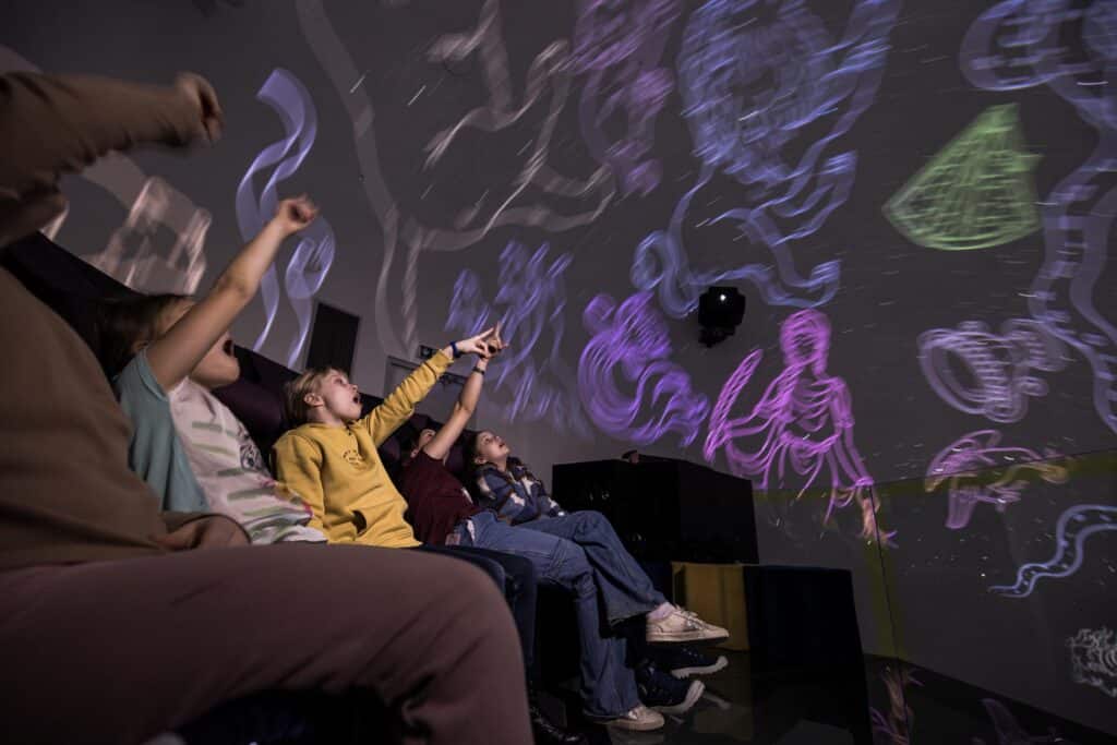 teaduskeskus-ahhaa-030-visit-estonia