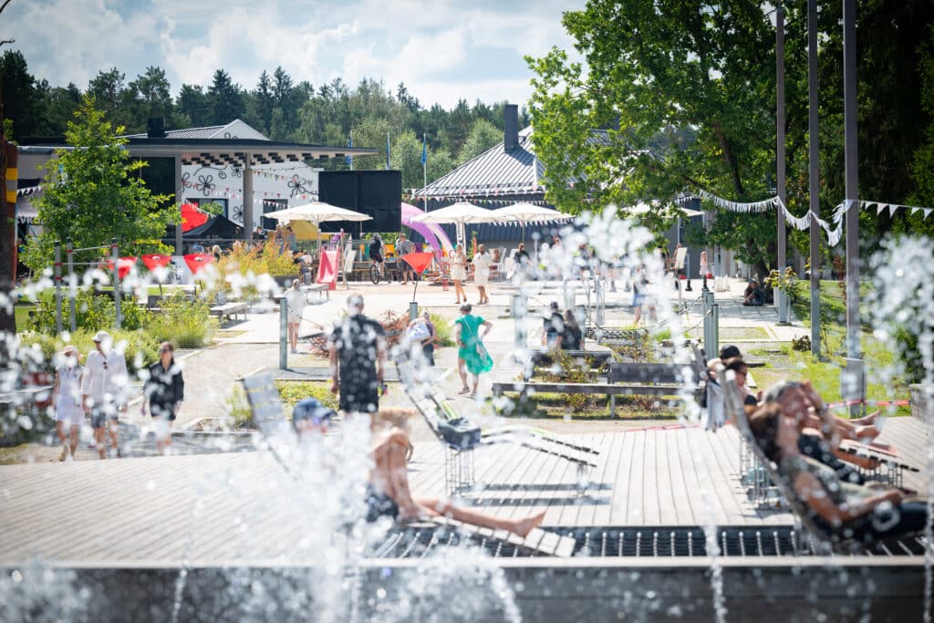 elva-keskvaljak-ja-rannapromenaad-016-visit-estonia