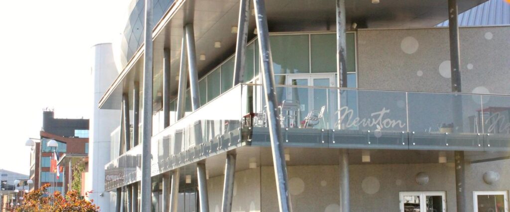 kohvik-newton-visit-tartu-visit-estonia-1