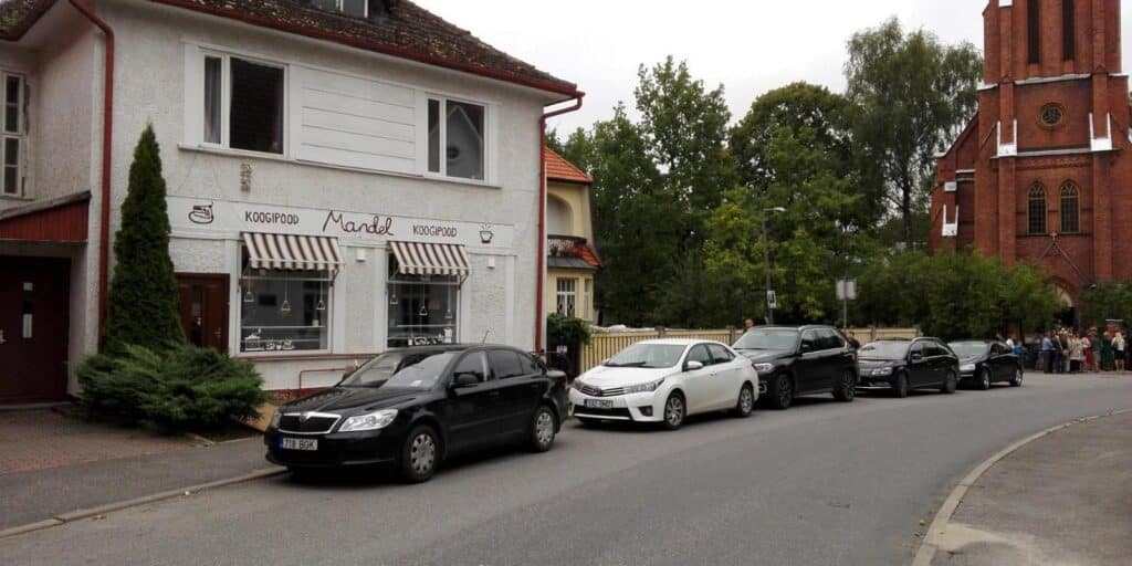 mandel-cafe-childrens-playground-visit-tartu-visit-estonia-1