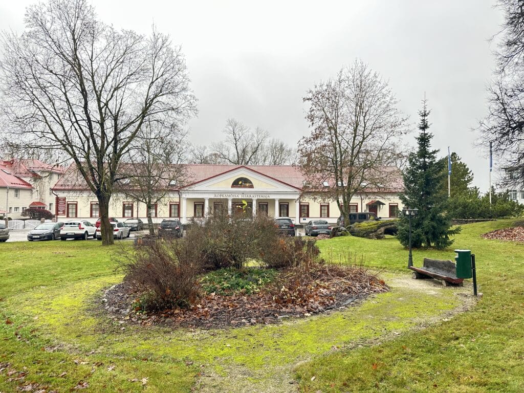 ropka-mois-005-visit-estonia