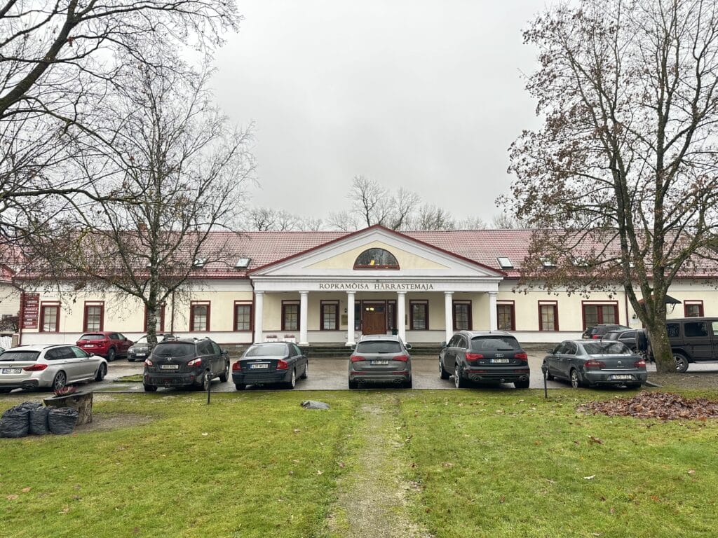 ropka-mois-007-visit-estonia