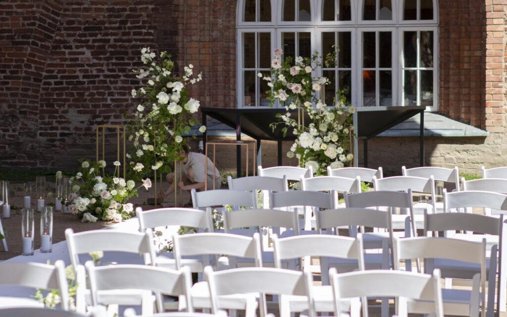 tartu-cathedral-ruins-wedding-4-university-of-tartu-museum-visit-tartu