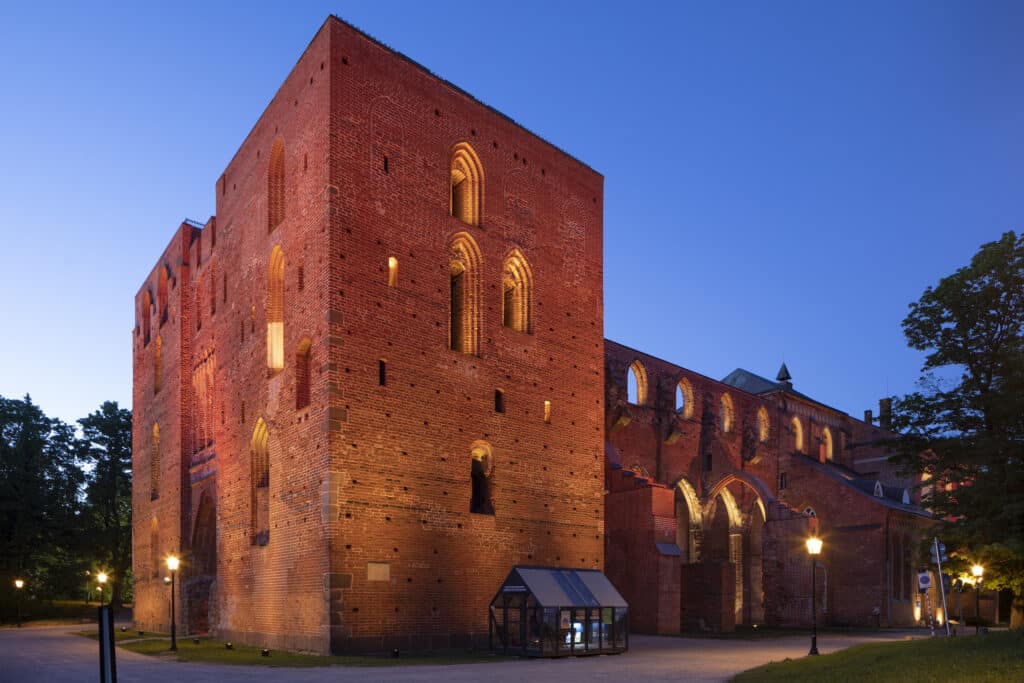 tartu-toomkirik-015-visit-estonia