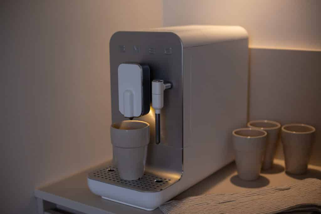 kulaliskorter-tartu-sudames-raekoja-platsis-011-visit-estonia