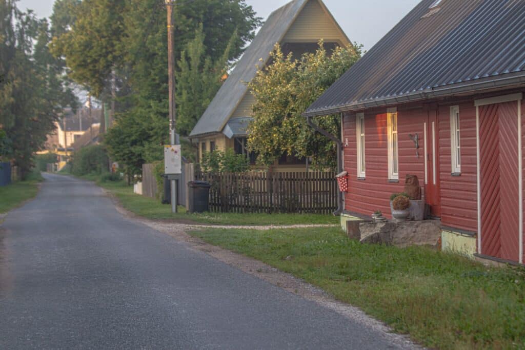 jalgsimatk-peipsiaare-vanausuliste-kulades-002-visit-estonia