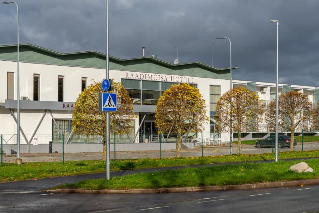 raadimoisa-hotell-008-visit-estonia