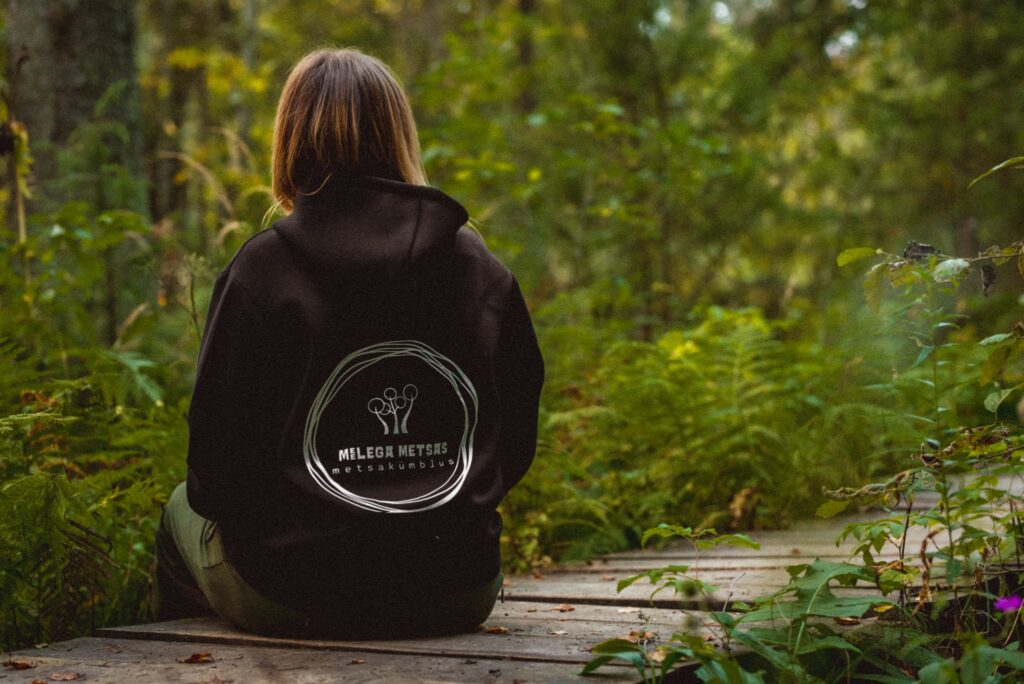 meelega-metsas-metsakumblusretked-louna-eestis-007-visit-estonia