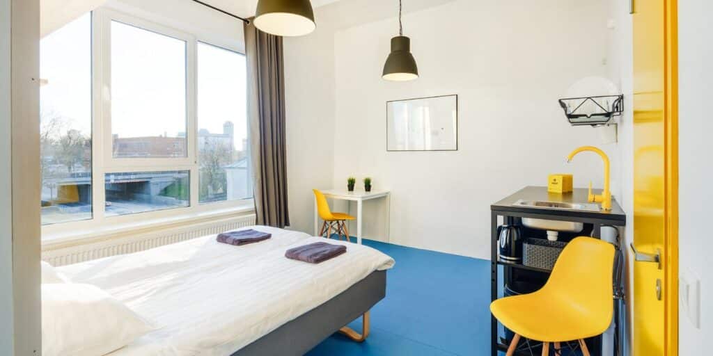 Hektor-Design-Hostel-Visitestonia-Visittartu-accommodation-doubleroomkitchen