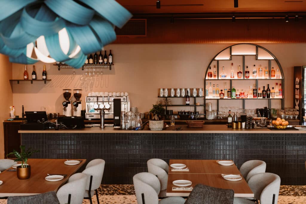 aplaus-1870-restoran-006-visit-estonia