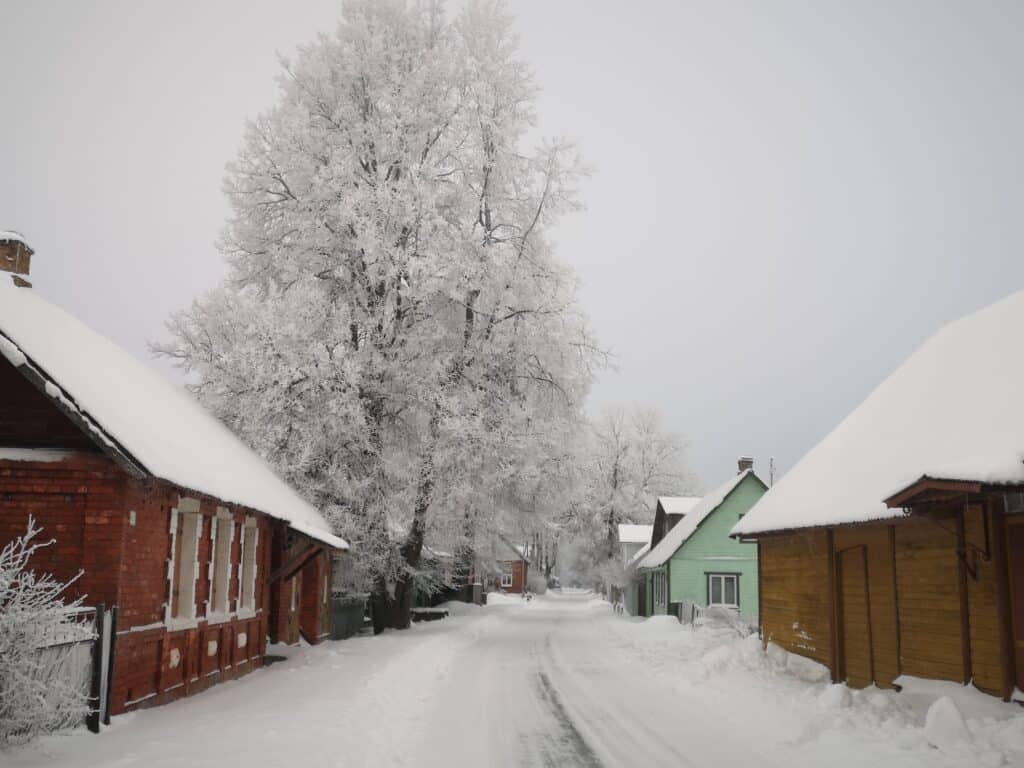 jalgsimatk-peipsiaare-vanausuliste-kulades-009-visit-estonia