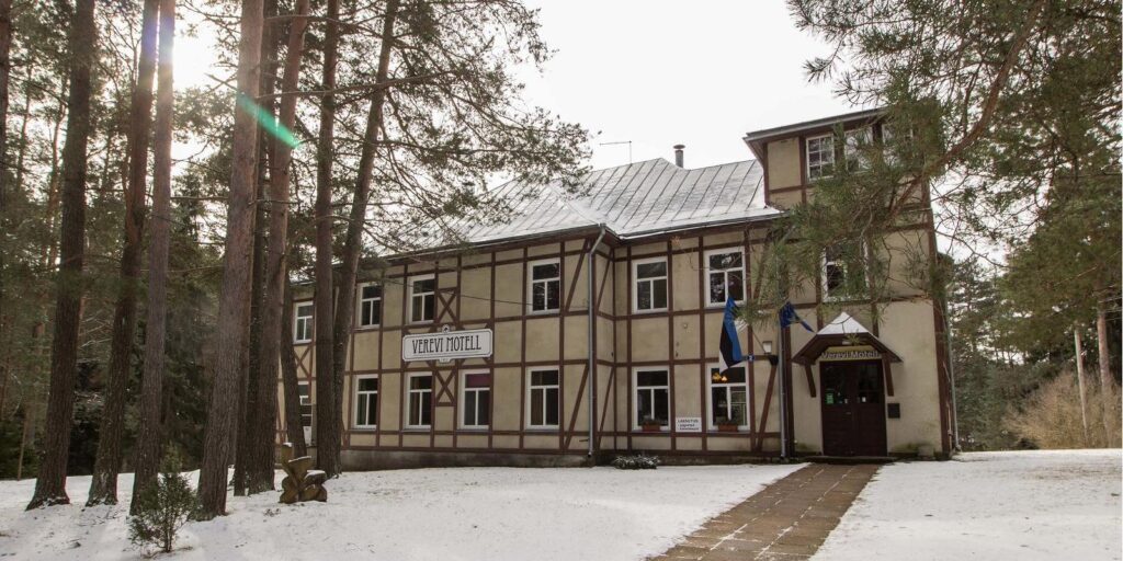Motel-verevi-ice-skating-visit-elva-visit-tartu-visit-estonia